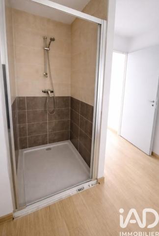 Location maison 4 pièces 75,97 m² Générac