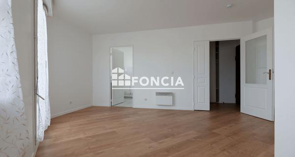 À vendre Appartement 2 pièces 44 m² - Corbeil-essonnes 91100
