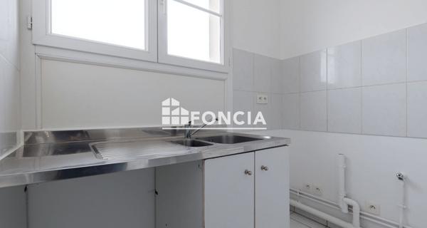 À vendre Appartement 2 pièces 44 m² - Corbeil-essonnes 91100