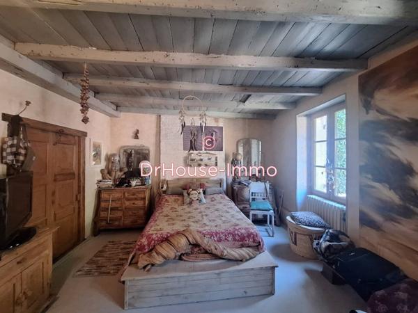Immeuble à vendre 10 pièces de 320 m²
