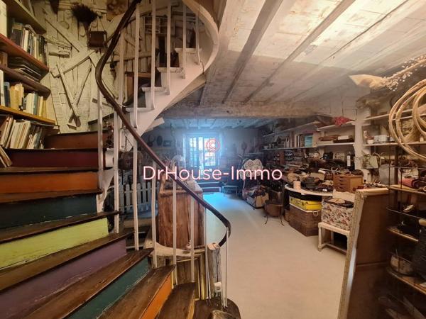 Immeuble à vendre 10 pièces de 320 m²