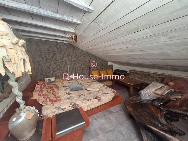 Immeuble à vendre 10 pièces de 320 m²