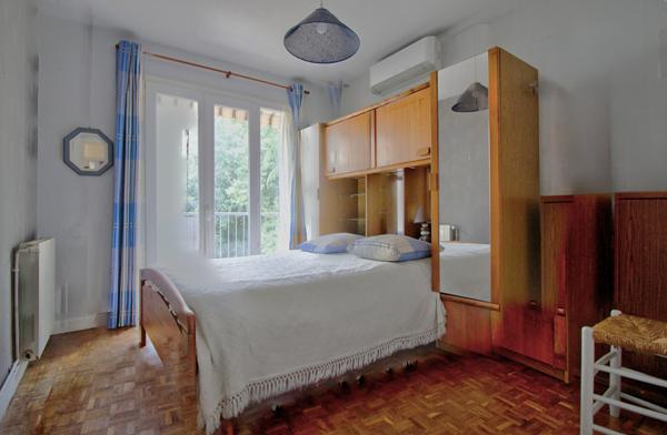 AGEN CENTRE - Appartement T3 de 68 m² avec garage et balcon quartier calme.