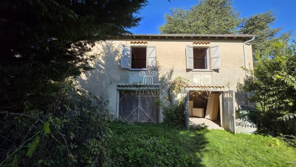 MAISON AVEC JARDIN A AMENAGER, PROCHE DES COMMODITES
