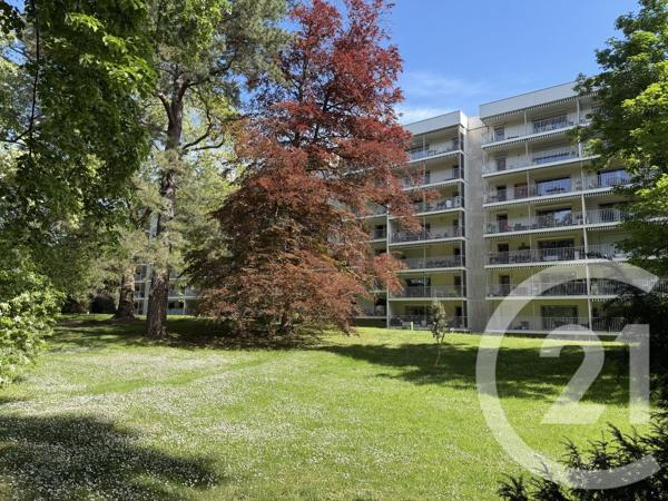 Appartement F5 à vendre  4 pièces - 93 m 2   FRANCHEVILLE  - 69