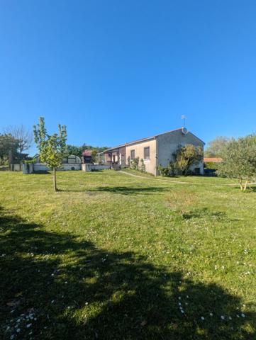 Maison  7 pièce(s)  5 chambre(s)  144.57 m²