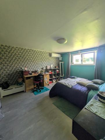 Maison  7 pièce(s)  5 chambre(s)  144.57 m²