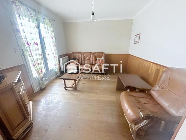 Maison au calme et fort potentiel -Grande parcelle