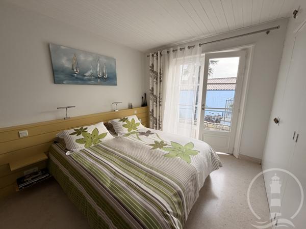 Centre village avec jardin et garage