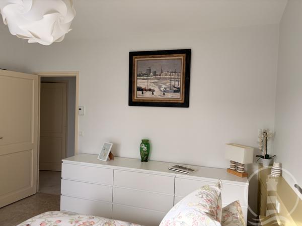 Centre village avec jardin et garage