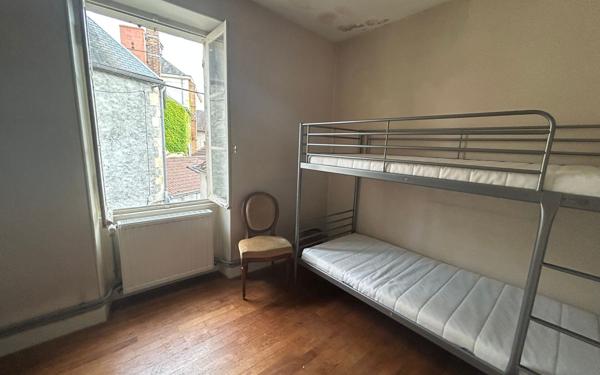 Maison à vendre    5 pièces •  Culan