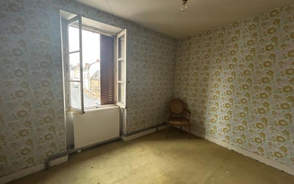 Maison à vendre    5 pièces •  Culan