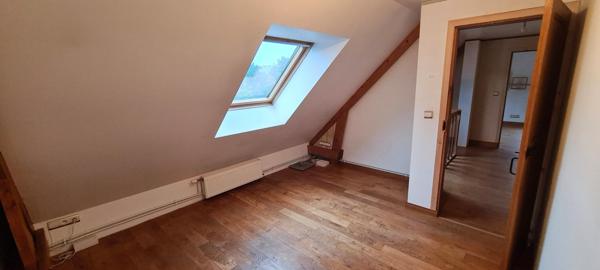 Pavillon semi plain-pied d'exception à Delettes