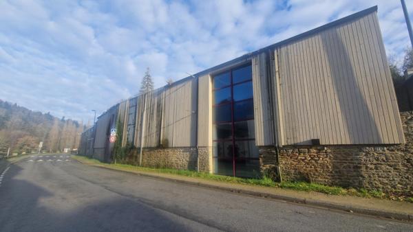 Local d'activité PONT-AVEN