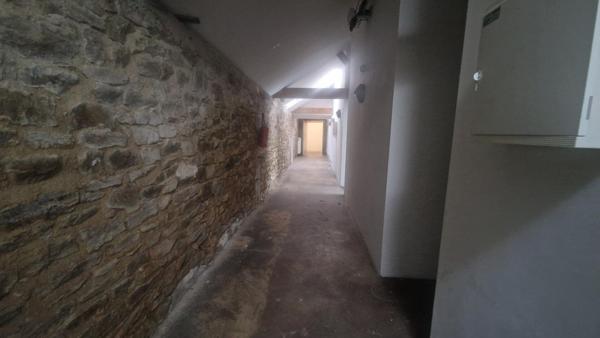 Local d'activité PONT-AVEN