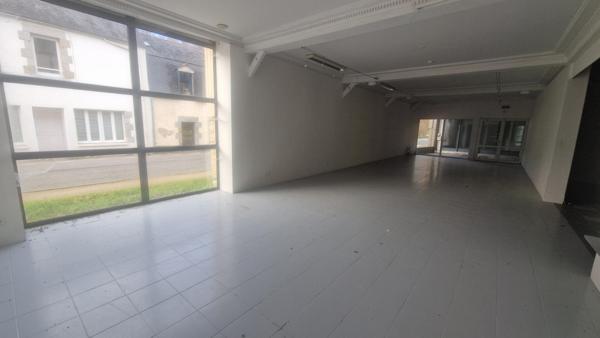 Local d'activité PONT-AVEN