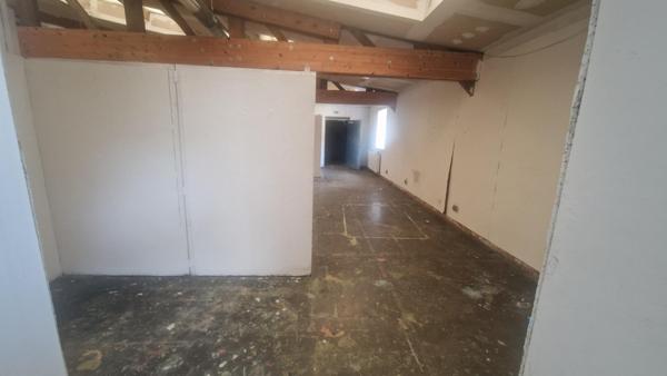 Local d'activité PONT-AVEN