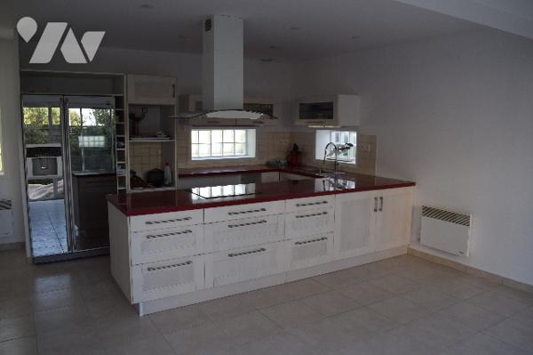 Maison située à Saint Georges de Didonne dans le quartier Vallières accès à la plage à 60 mètres.