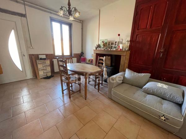 Maison à vendre PLAIN PIED 4 pièces proche de CHAUNY (02)