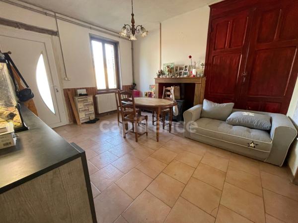 Maison à vendre PLAIN PIED 4 pièces proche de CHAUNY (02)