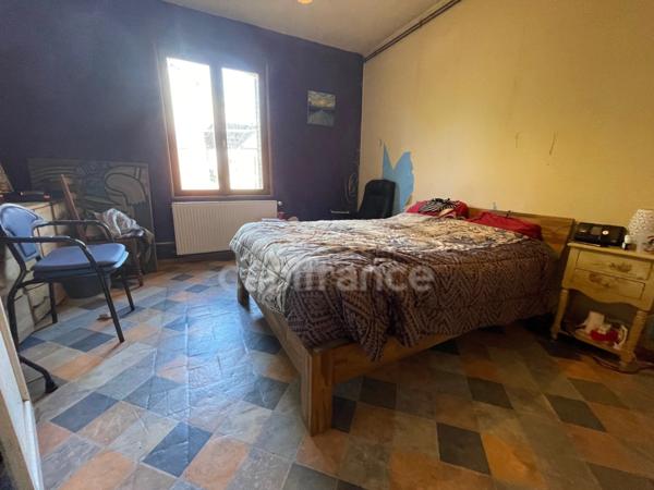 Maison à vendre PLAIN PIED 4 pièces proche de CHAUNY (02)