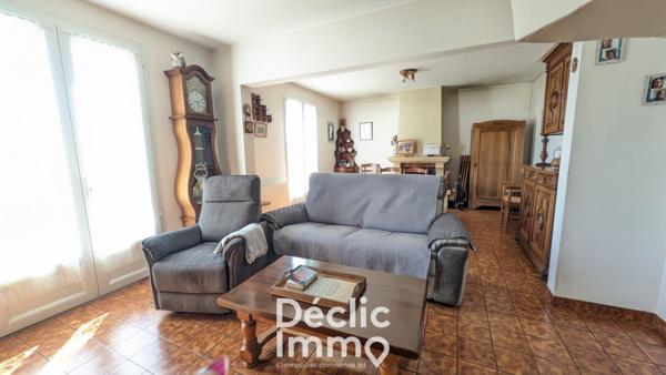 Vente maison de campagne Villefagnan, 122m² 6 pièces 169 600€ Charente