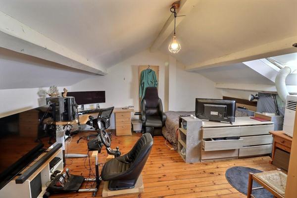 Maison de 1940 avec garage