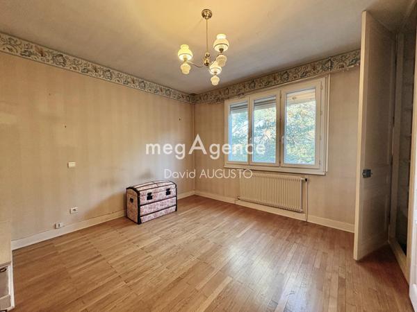 Maison à LA TOUR-DE-SALVAGNY, 69890 - 6 pièces 130m²