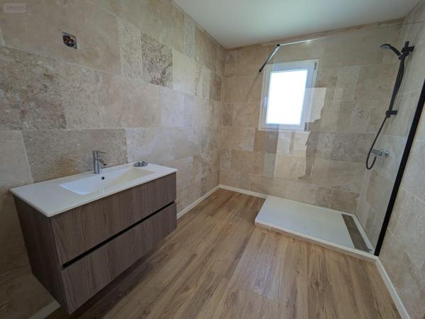 Maison à vendre à Changé dans la Sarthe (72560), ref : CHM63