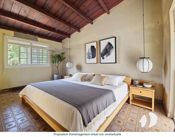 Petit-Bourg – Maison à rénover avec fort potentiel sur terrain constructible de 2 312 m²