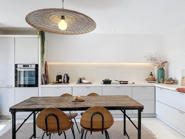 Appartement deux pièces avec terrasse et vue dégagée