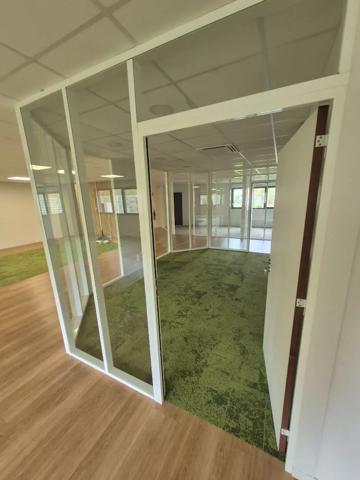 Local professionnel à vendre 385m² Sars-et-Rosières (59230)