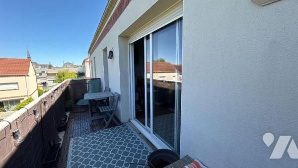 CHÂLONS-EN-CHAMPAGNE - QUARTIER CHANZY  
Bel appartement T5 de 80 m² avec deux balcons - Derni...