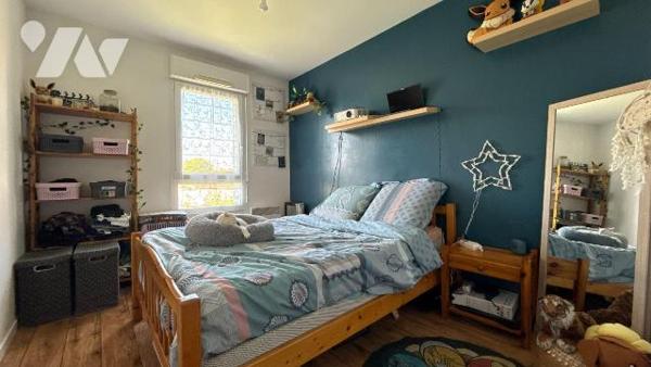 CHÂLONS-EN-CHAMPAGNE - QUARTIER CHANZY  
Bel appartement T5 de 80 m² avec deux balcons - Derni...