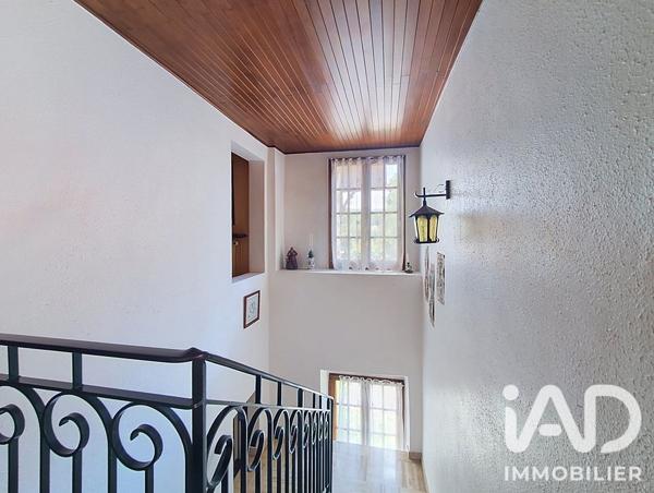 Maison à vendre 9 pièces 223 m² Valleiry