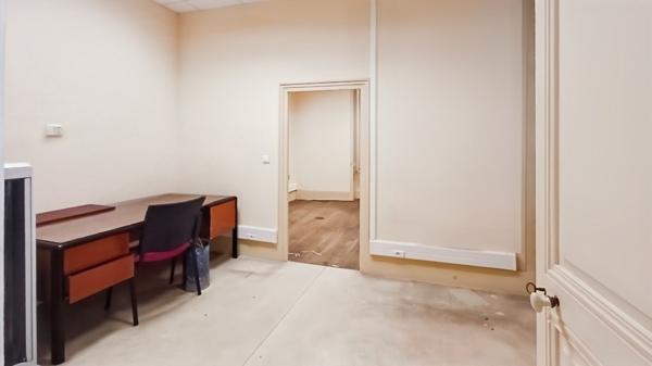 Maison Argenton Sur Creuse 10 pièce(s) 270 m2