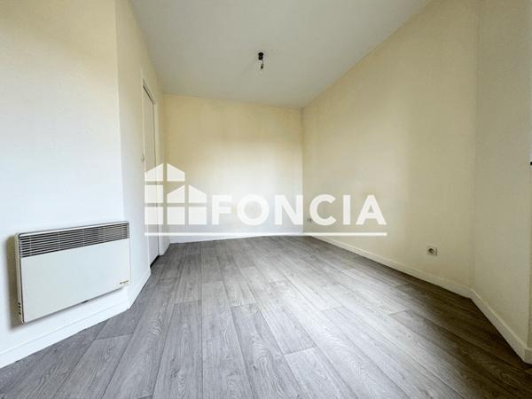 Location Appartement 2 pièces 42.59 m² - RUE DU CHENE LIEGE Le Mans 72000