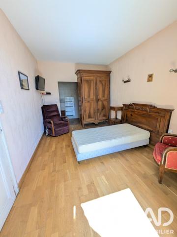 Maison à vendre 9 pièces 334 m² Saint-Georges-d'Orques