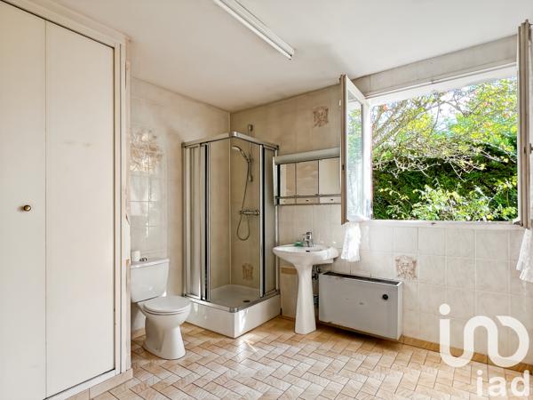 Maison à vendre 6 pièces 142 m² La Queue-en-Brie