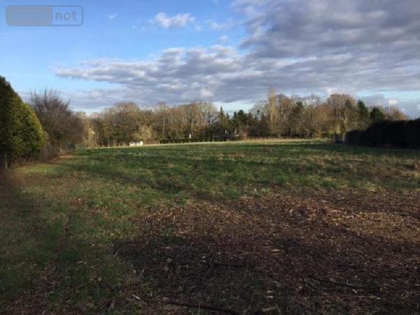 Terrain à Batir à vendre à Blois dans le Loir-et-Cher (41000), ref : 001/1690
