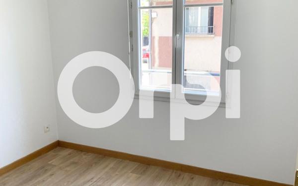 Appartement à louer    1 pièce •  Chennevières-sur-Marne