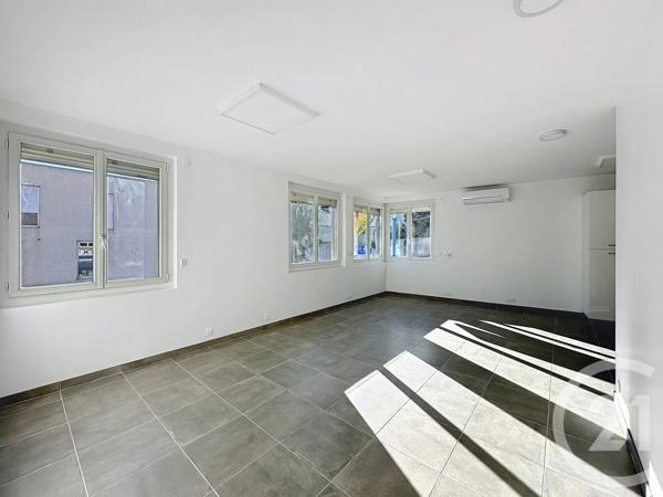 Maison à vendre  8 pièces - 150 m 2   MONTPELLIER  - 34