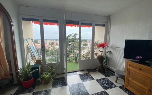Appartement à vendre    3 pièces •  Nîmes