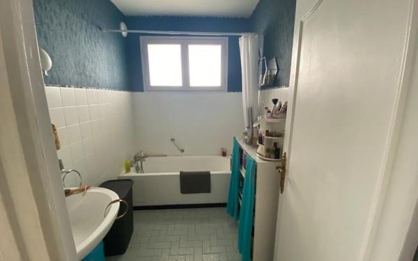Appartement à vendre    3 pièces •  Nîmes
