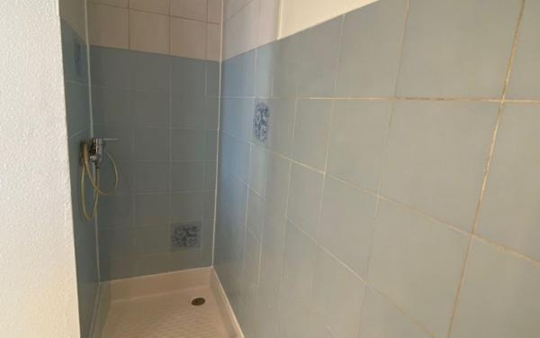 Appartement à louer    1 pièce •  Frontignan