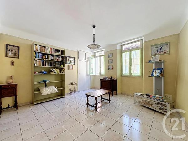 Maison à vendre  6 pièces - 153,40 m 2   ARLES SUR TECH  - 66