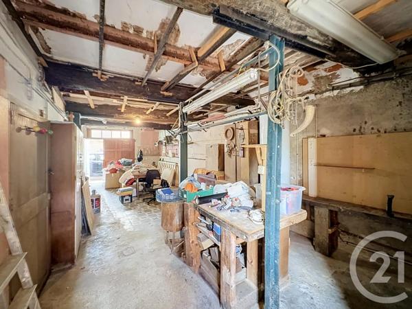 Maison à vendre  6 pièces - 153,40 m 2   ARLES SUR TECH  - 66