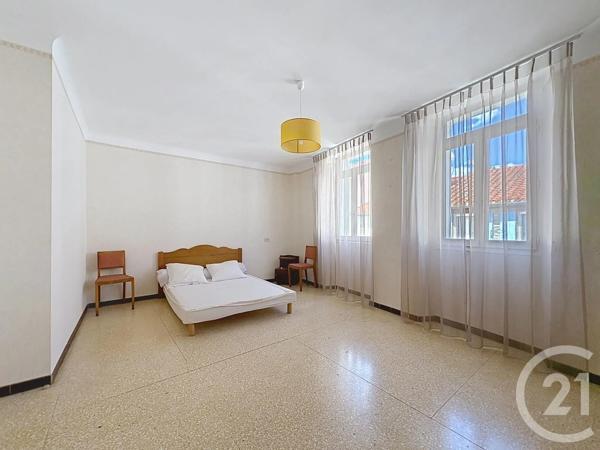 Maison à vendre  6 pièces - 153,40 m 2   ARLES SUR TECH  - 66