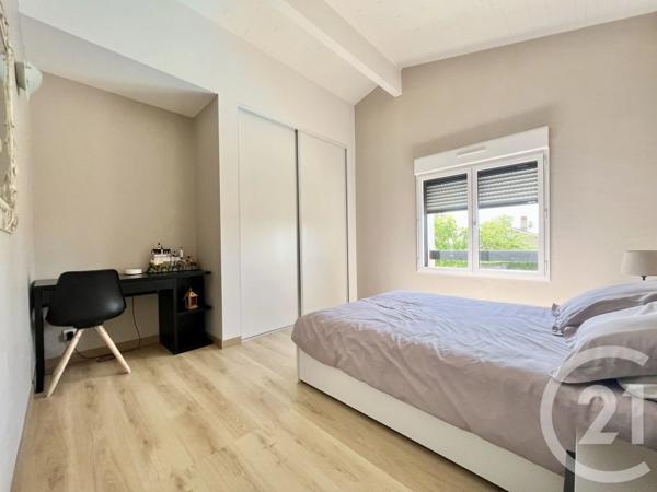 Maison à vendre  7 pièces - 216 m 2   FROUZINS  - 31
