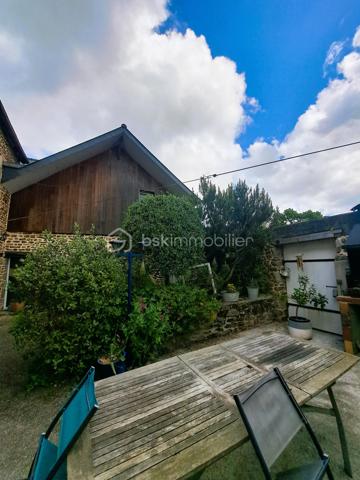 Maison en pierre de 280 m²